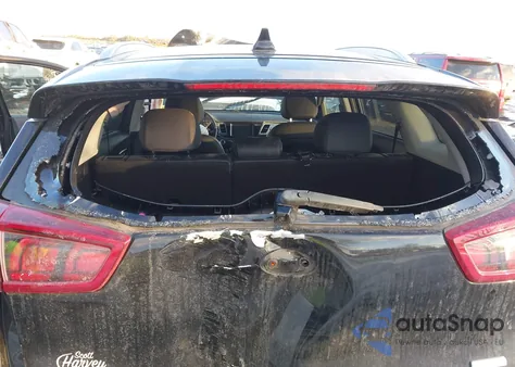 2019 Kia Niro Touring z USA, uszkodzony, nr VIN KNDCE3LC5K5298539